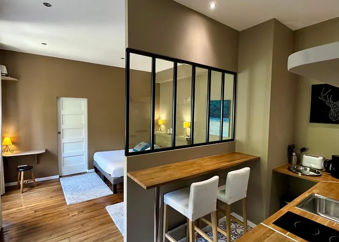 Wisteria 3* Fontainebleau